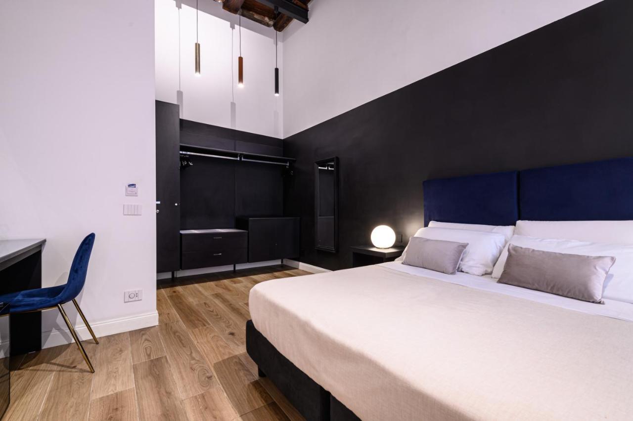 Interno Barocco * Neapel