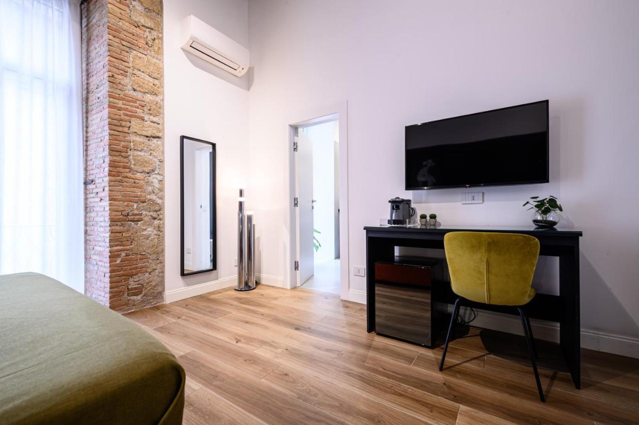 Interno Barocco * Neapel